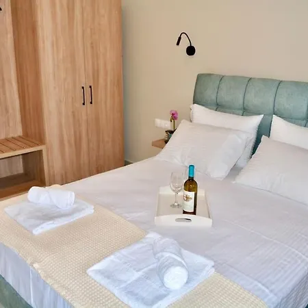 Mysummerhouse Nea Plagia